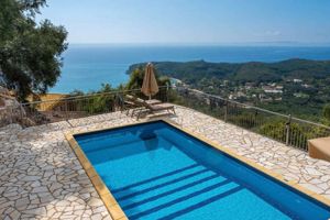 Apolis Villas & Suites