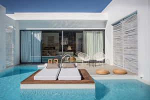 Woonvoorbeeld suite bungalow type 2, split level suite met gedeeld zwembad