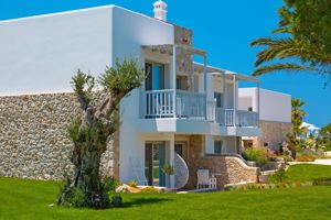 White Pearls Luxury Suites 