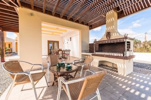 Villa Rose