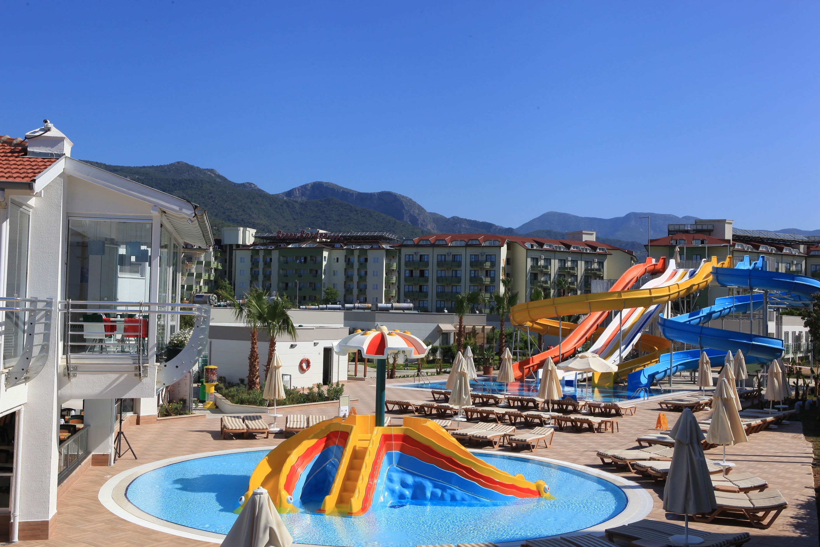 Green Garden Resort