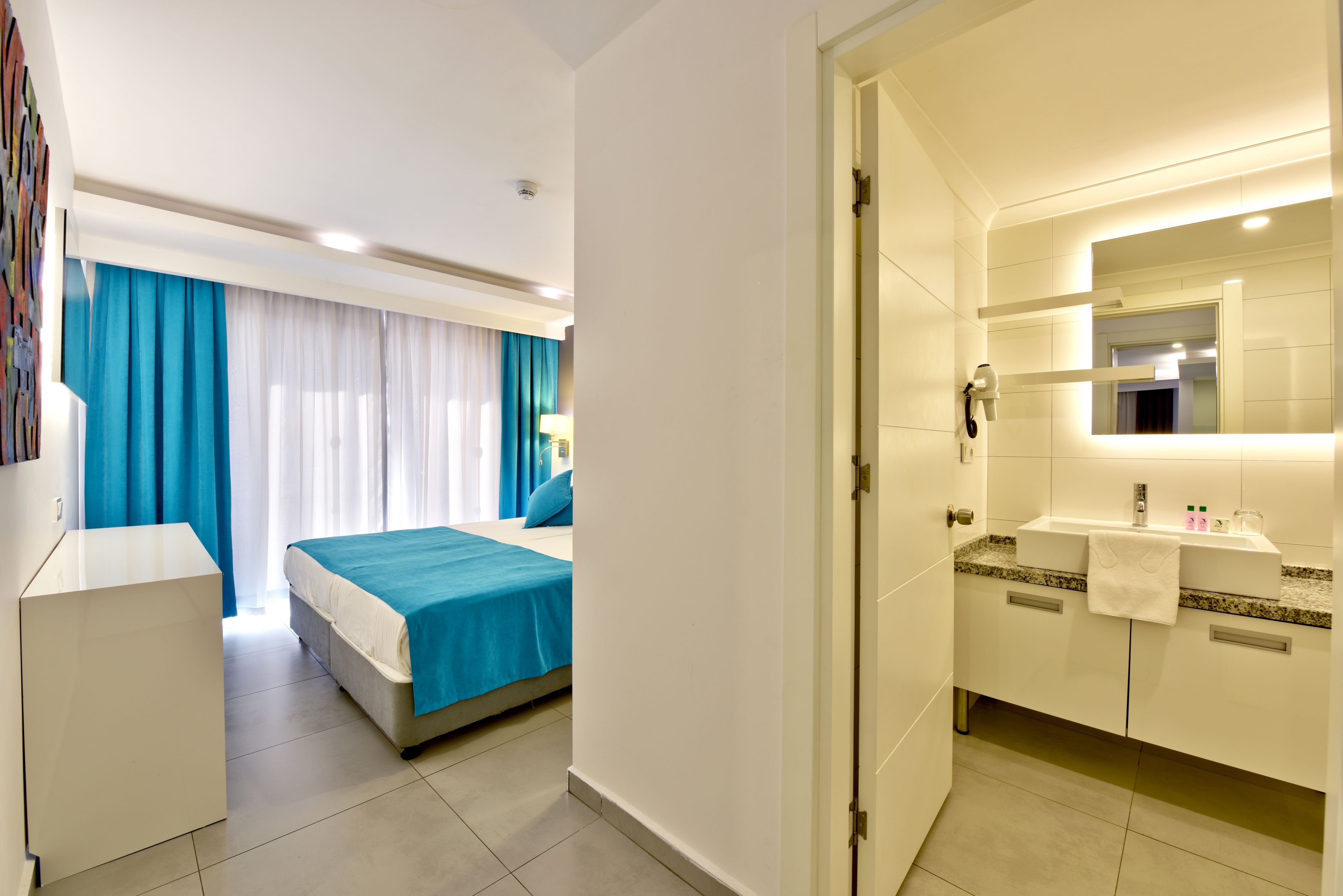 Green Garden Suite