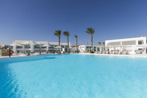 Sunrise White Hills Resort