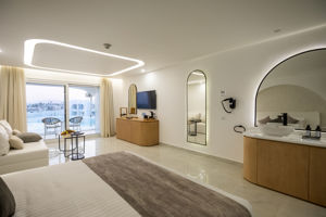 Sunrise White Hills Resort