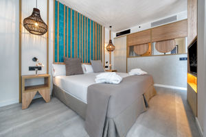 Woonvoorbeeld deluxe junior suite zeezicht (Only Adult)