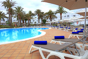 Labranda Corralejo Village