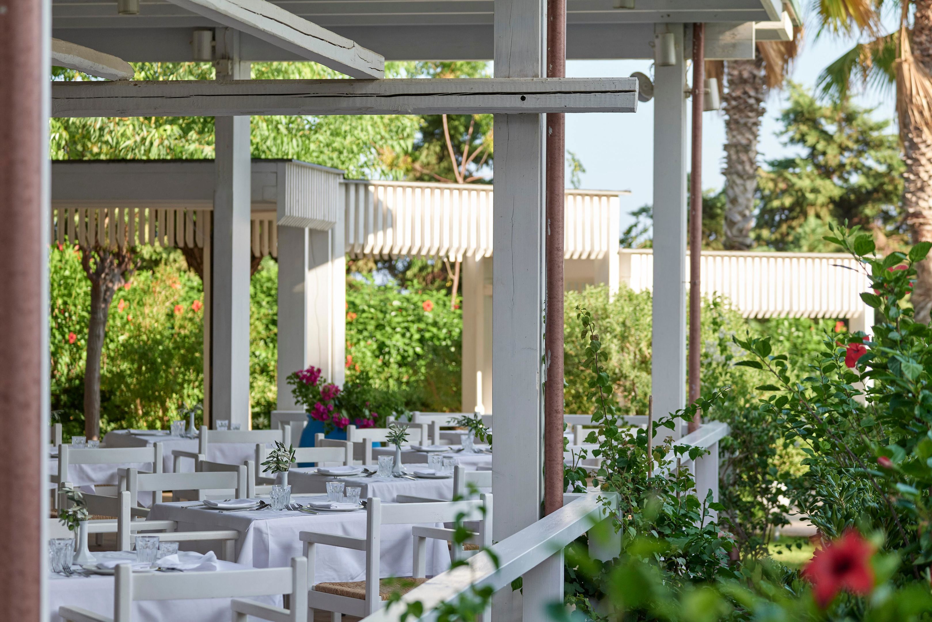 Esperos Mare Hotel