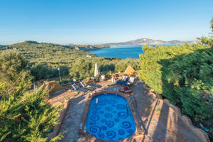 Athenea Villas