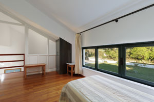 Woonvoorbeeld superior 3-kamerappartement zwembadzicht