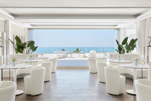 The white restaurant (adults only 12+)