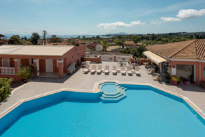 Fly & Go Paradiso Appartementen