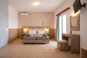 Fly & Go Paradiso Appartementen