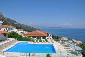 Fly & Go Yiannis Appartementen