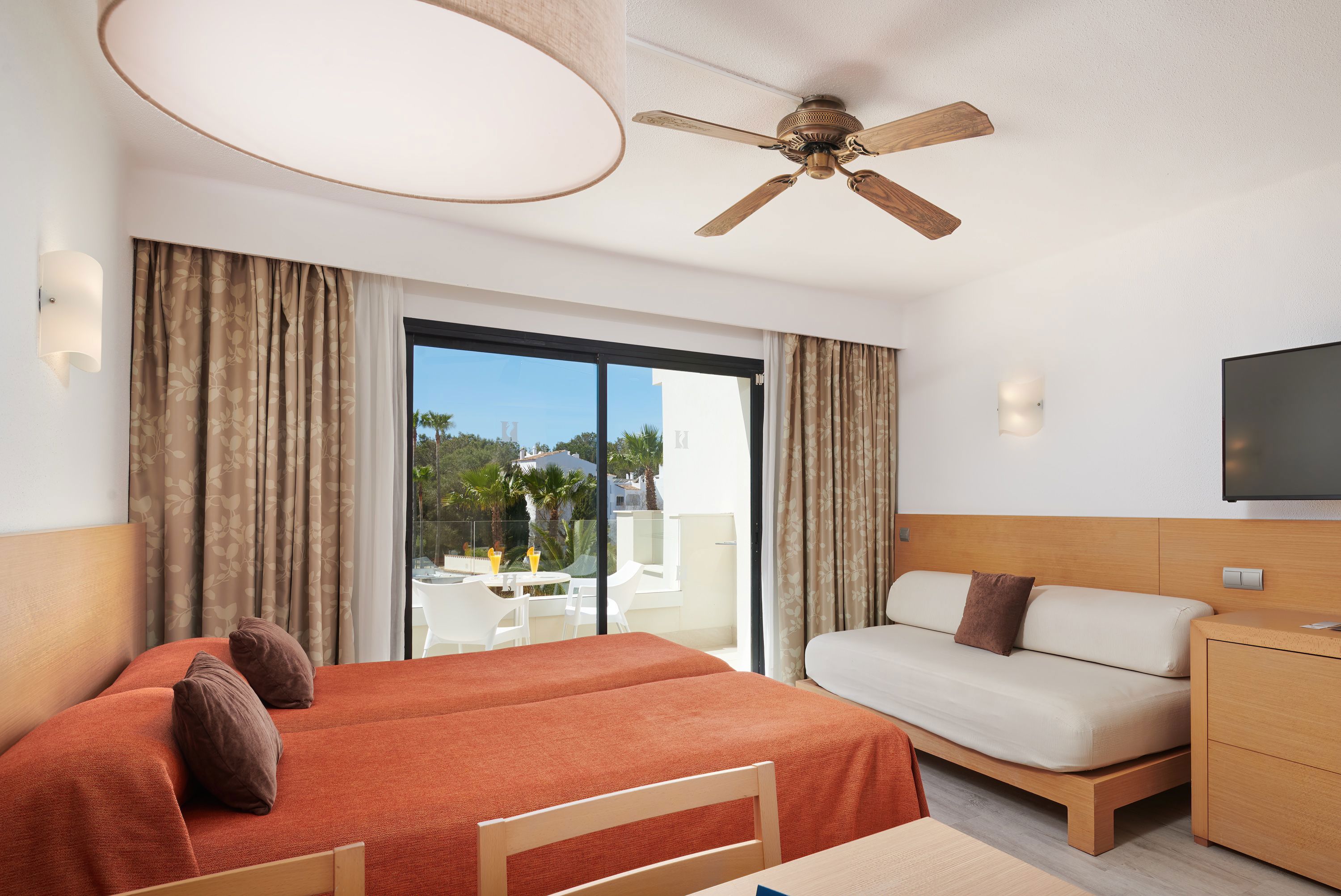 Hipotels Mediterraneo Club