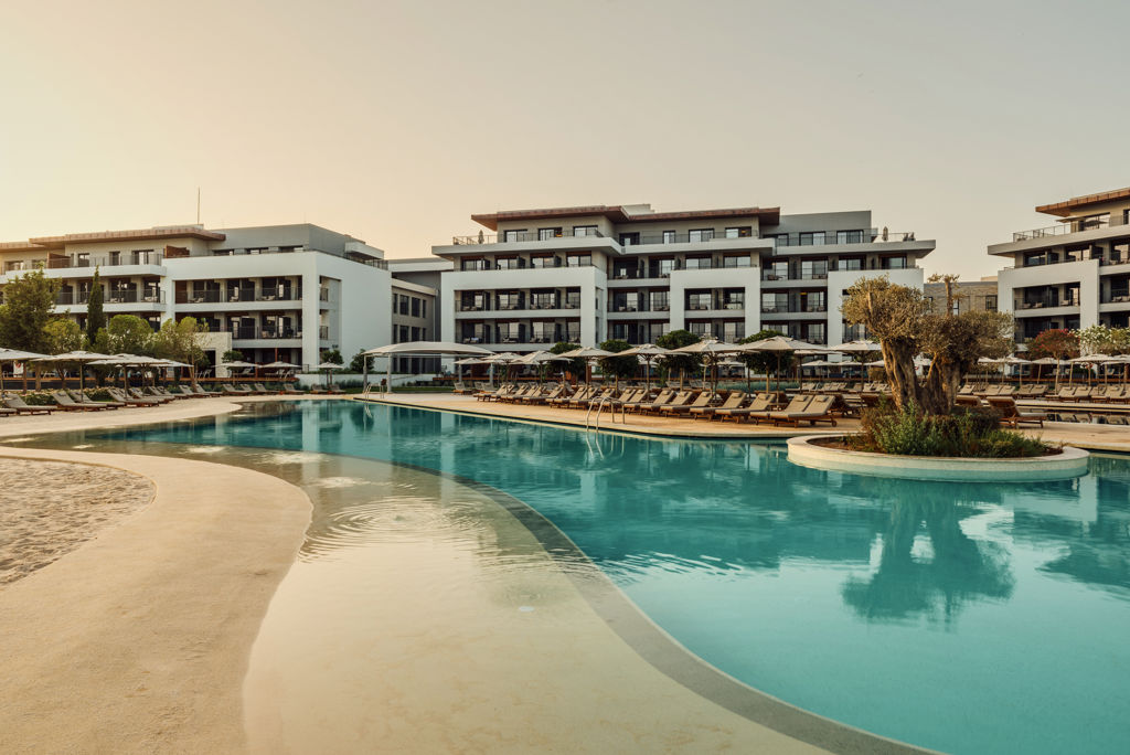 Anda Barut Collection