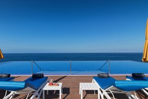 Woonvoorbeeld privilege infinity zwembad