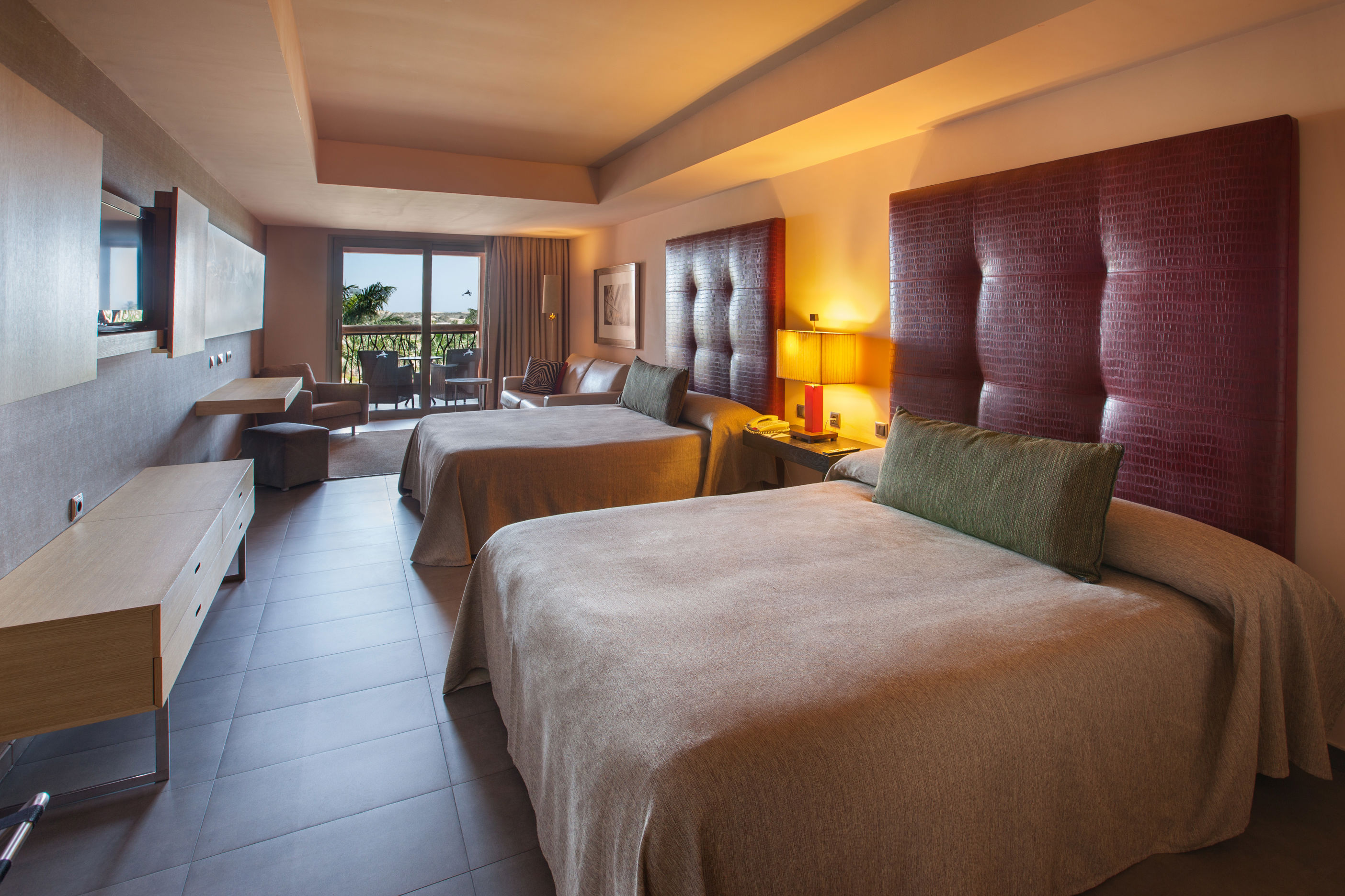 Fly & Go Lopesan Baobab Resort