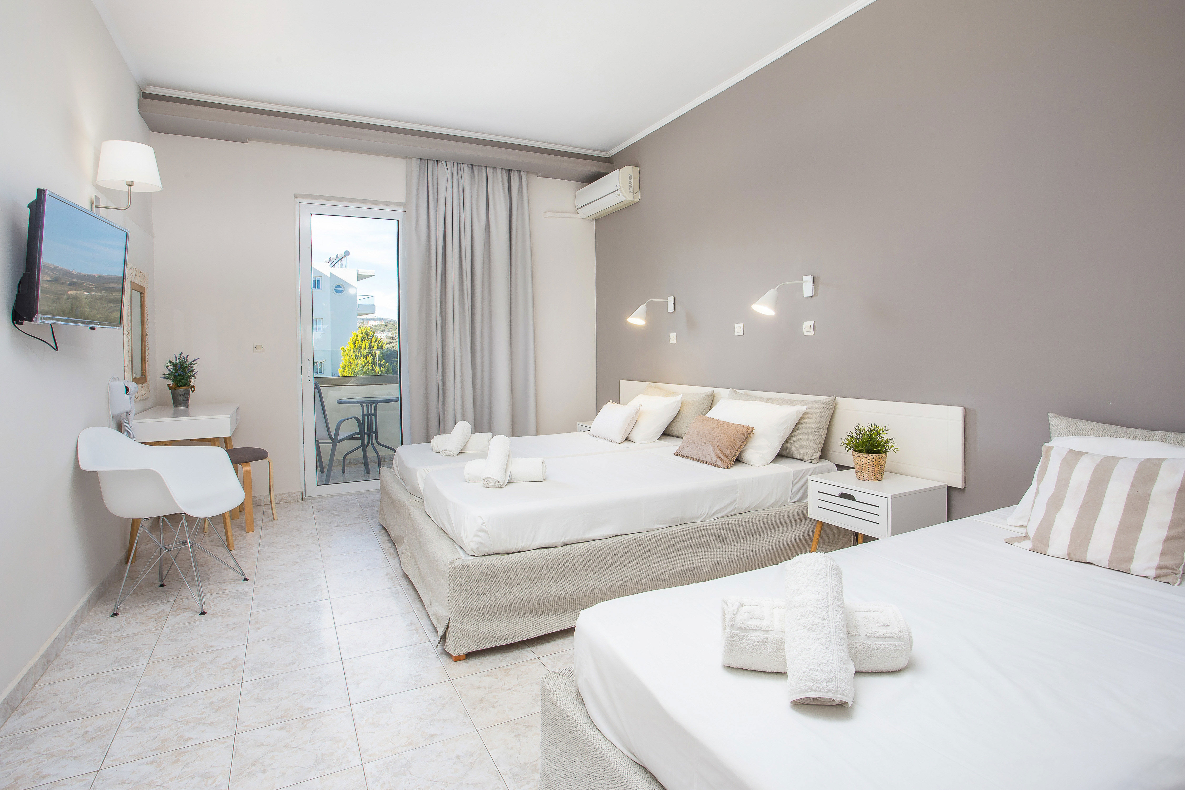 Fly & Go Evita Hotel
