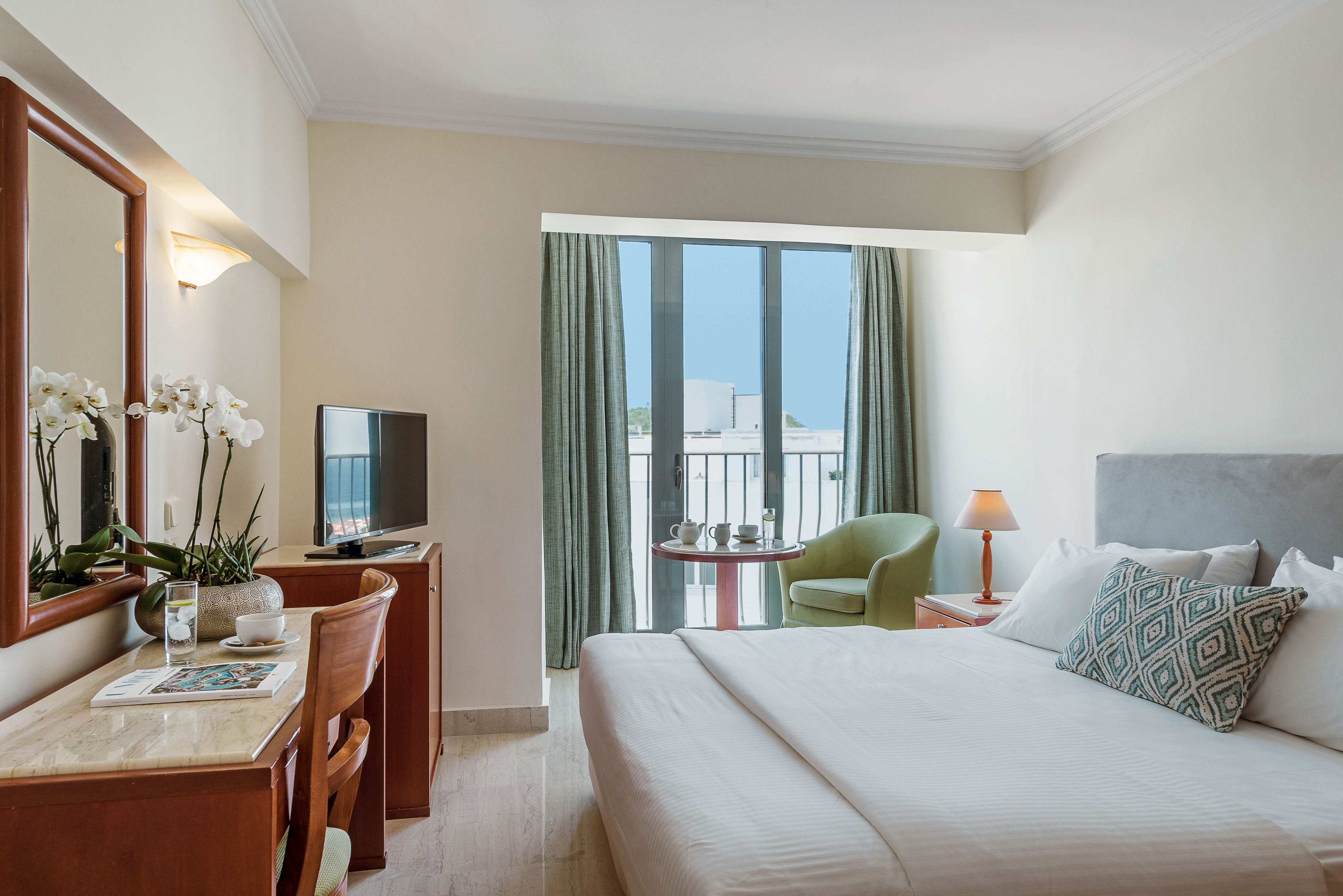 Fly & Go Mitsis La Vita Beach Hotel