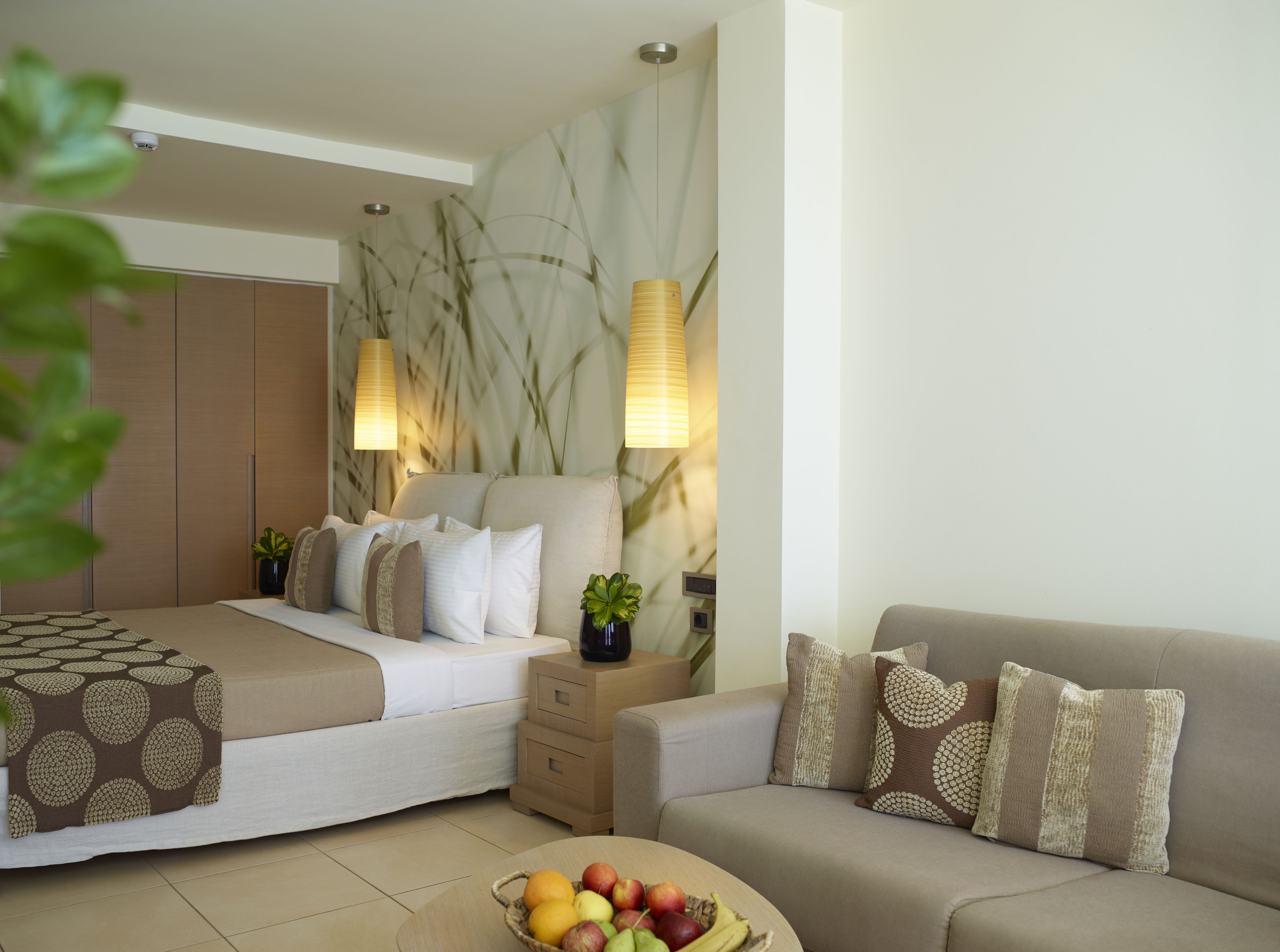 Fly & Go The Ixian Grand & All Suites
