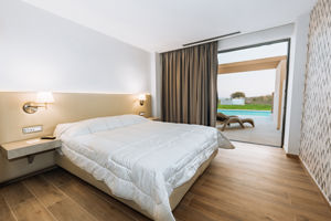 Fly & Go Kresten Palace