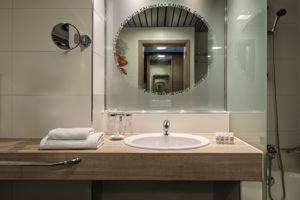 Fly & Go Esperos Palace