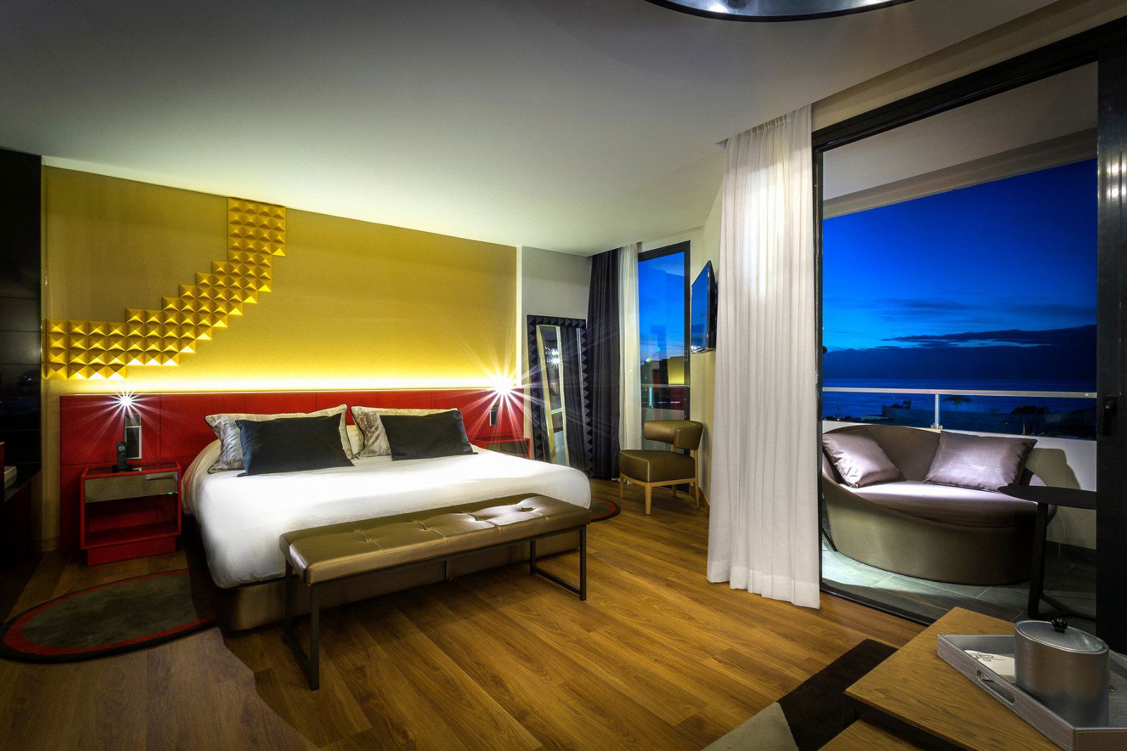 Fly & Go Hard Rock Hotel Tenerife