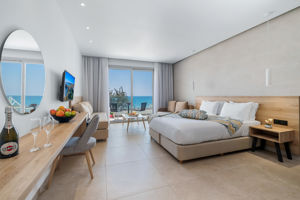 Sunrise Hotel