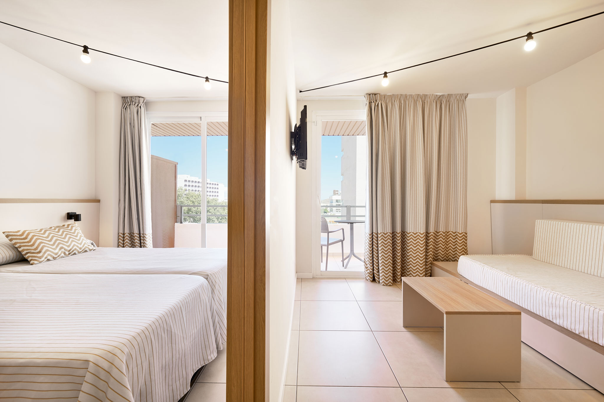 Tent Calvia Beach