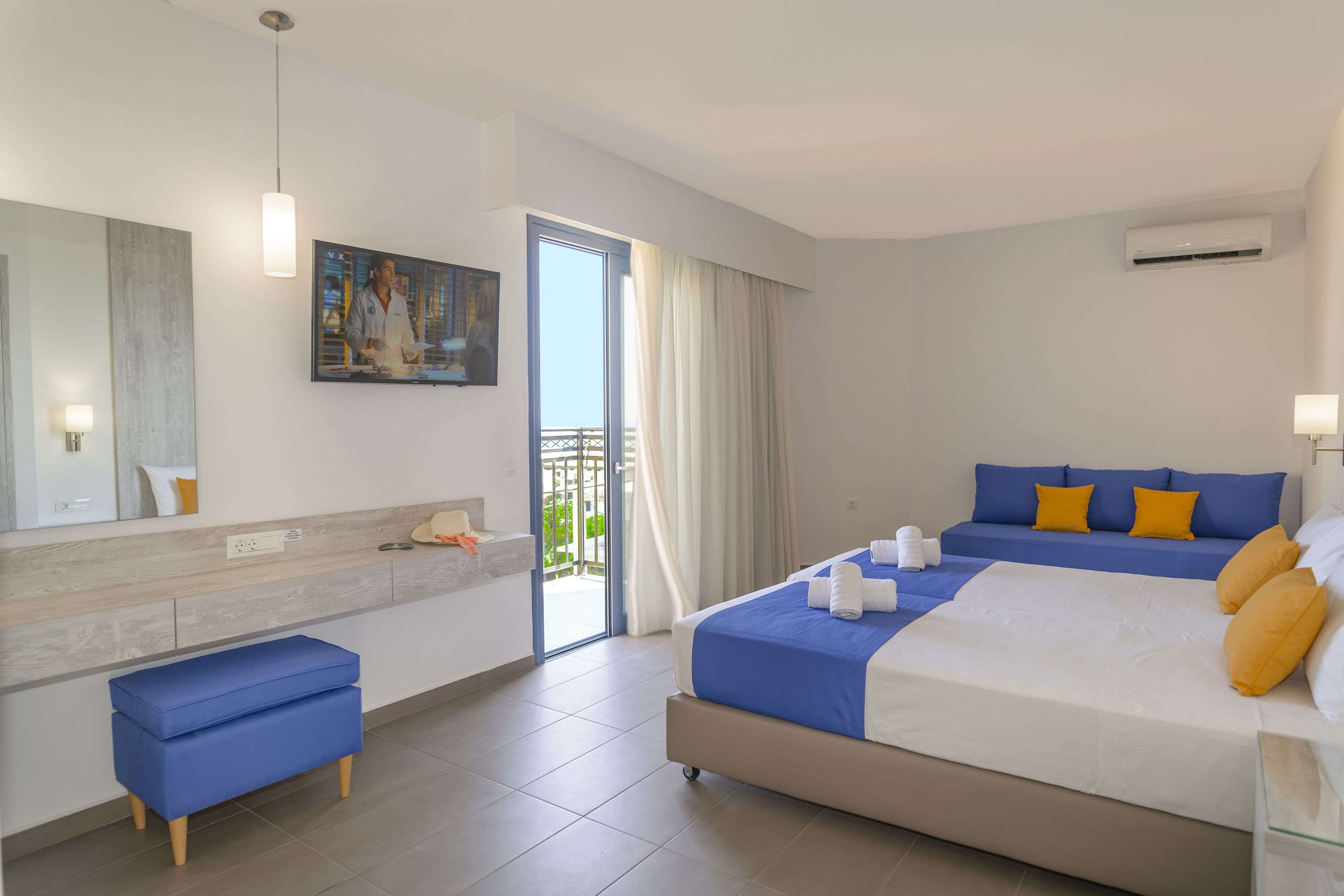 Fly & Go Astra Village Hotel