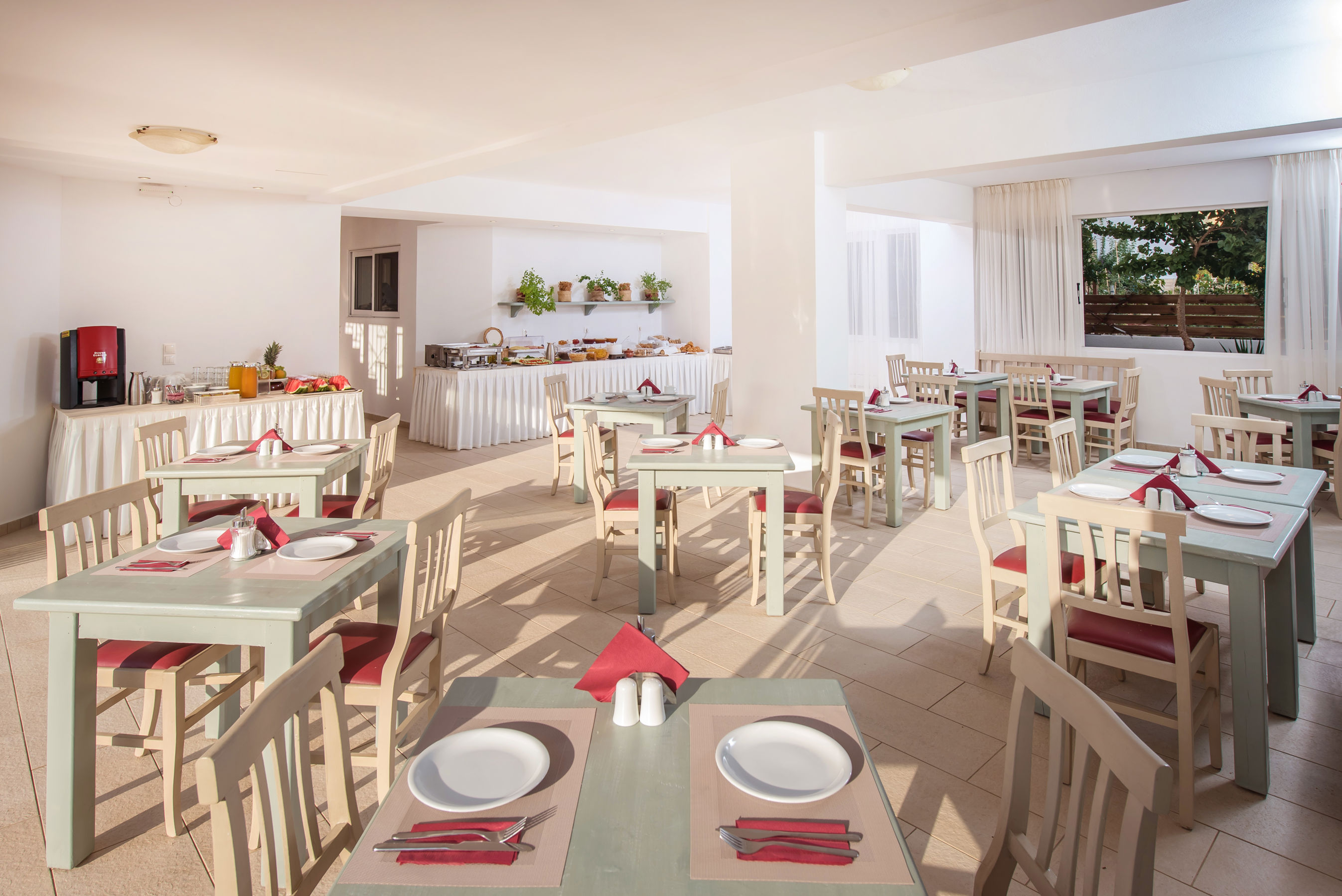 Fly & Go Astra Village Hotel