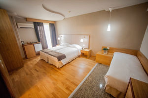 Fly & Go El Greco Hotel