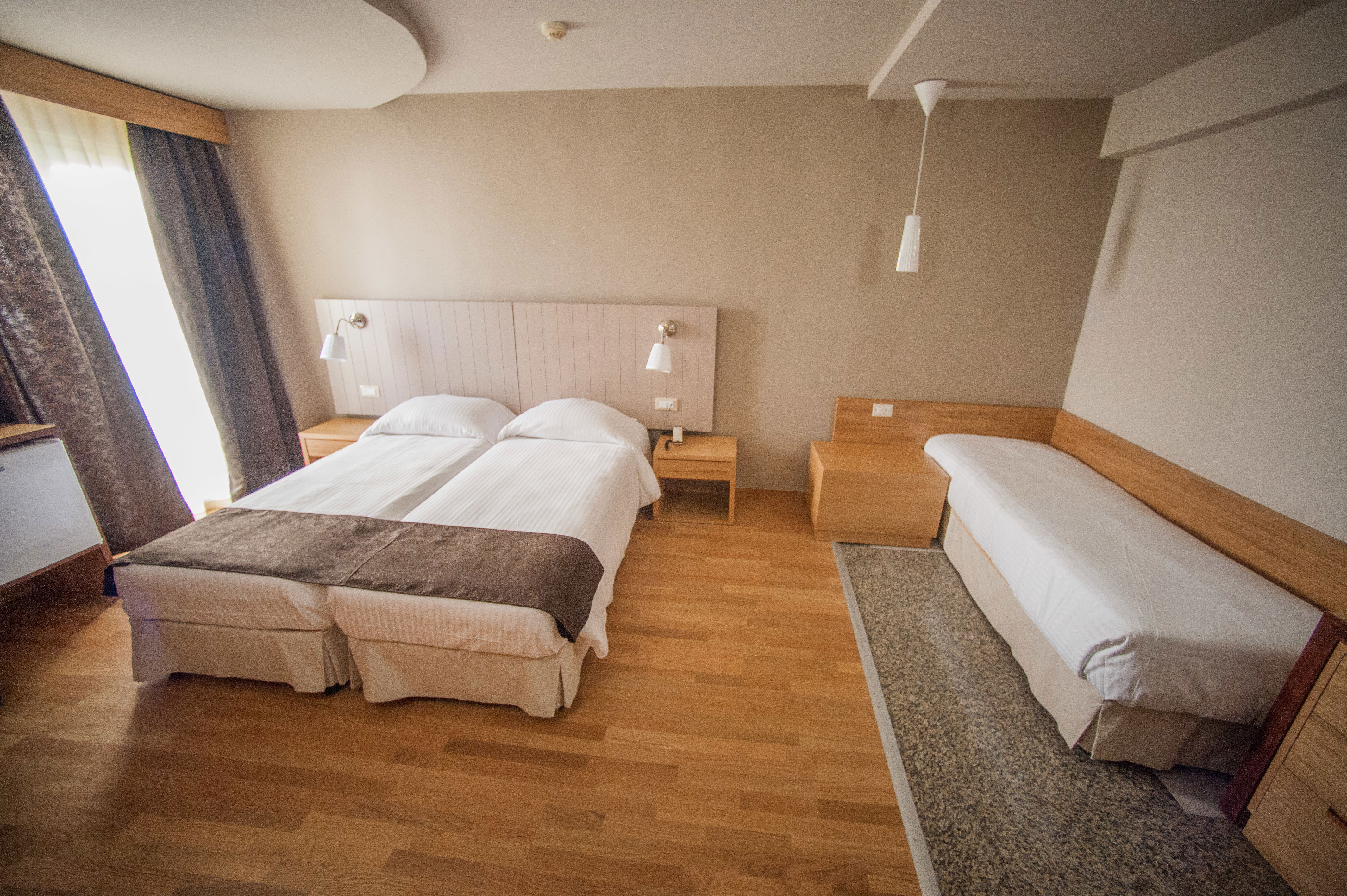 Fly & Go El Greco Hotel