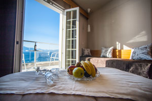 Fly & Go El Greco Hotel