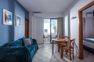 Fly & Go Eleni Beach Aparthotel