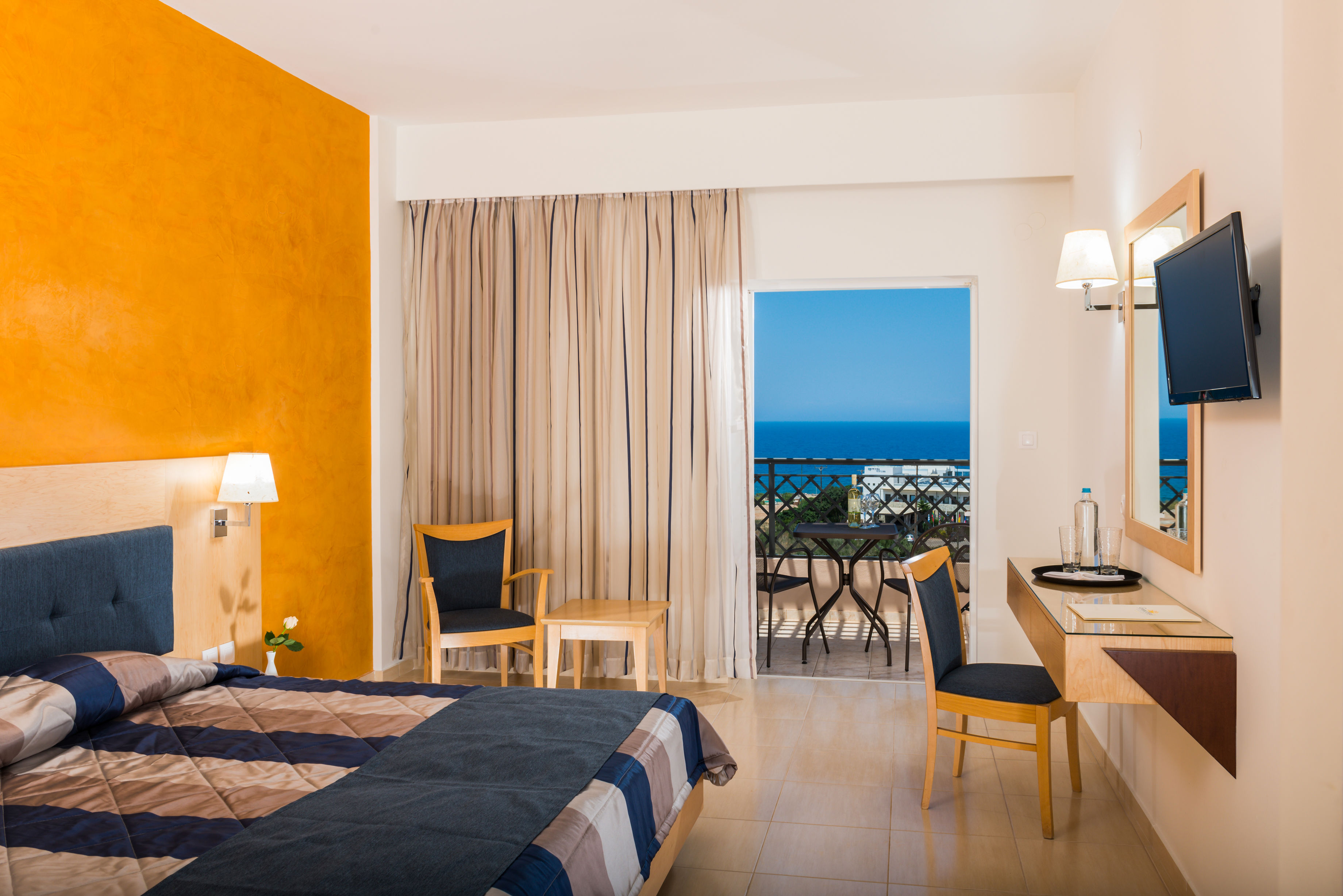 Fly & Go Grand Holiday Resort