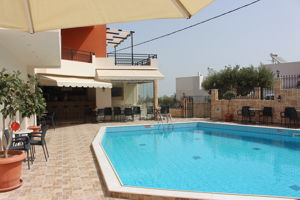 Fly & Go Kristi Appartementen