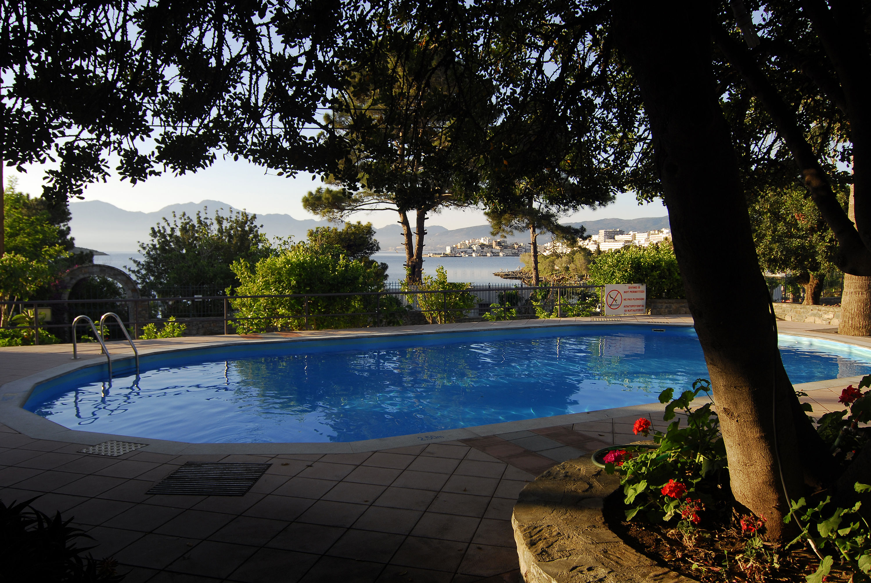 Fly & Go Lato Hotel