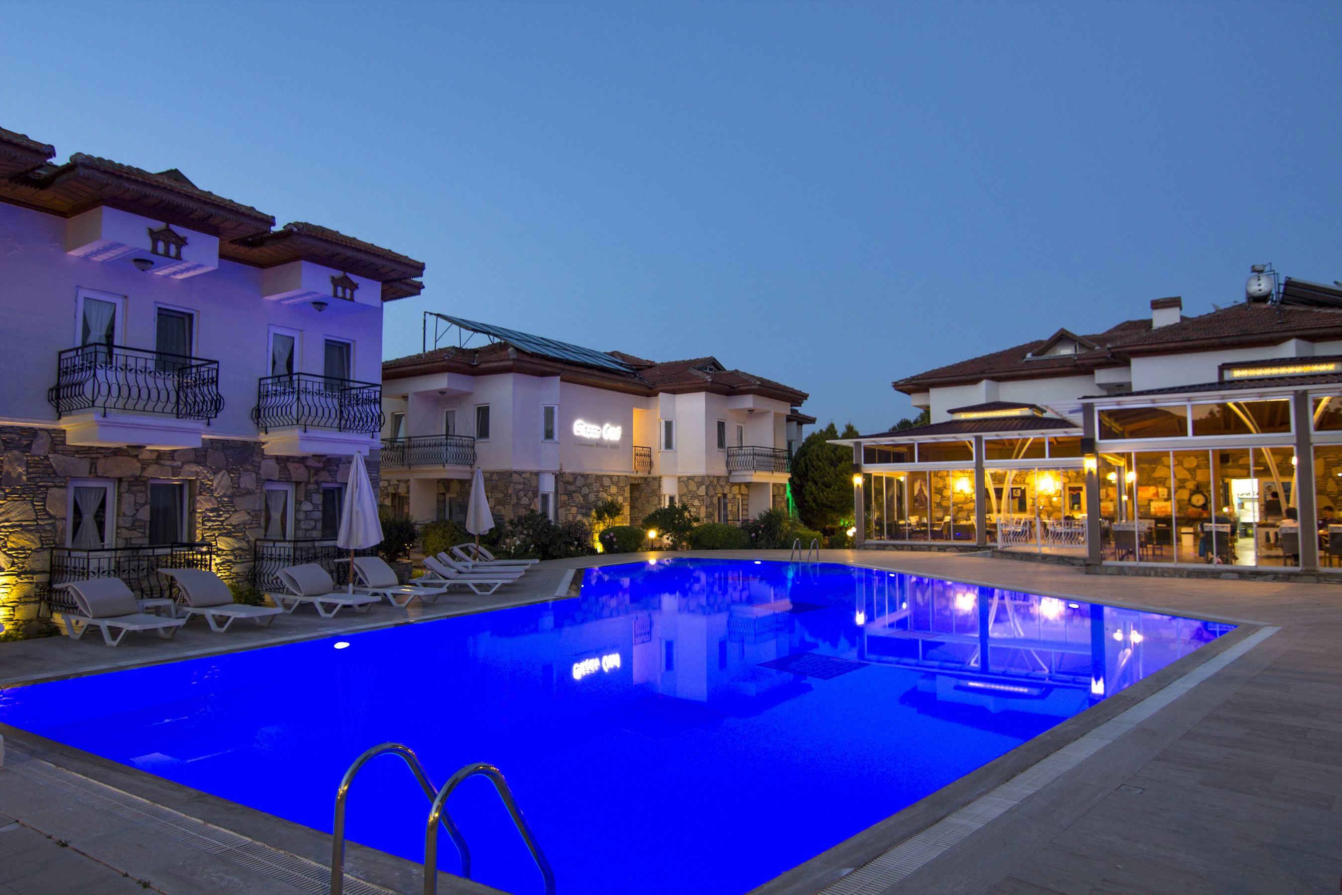 Fly & Go Basar Hotel