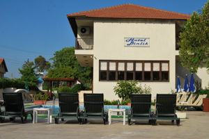 Fly & Go Binlik Hotel