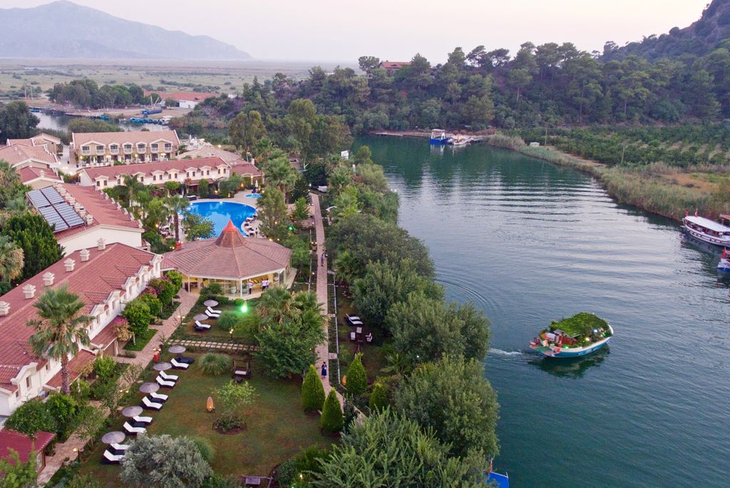 fly-go-dalyan-resort