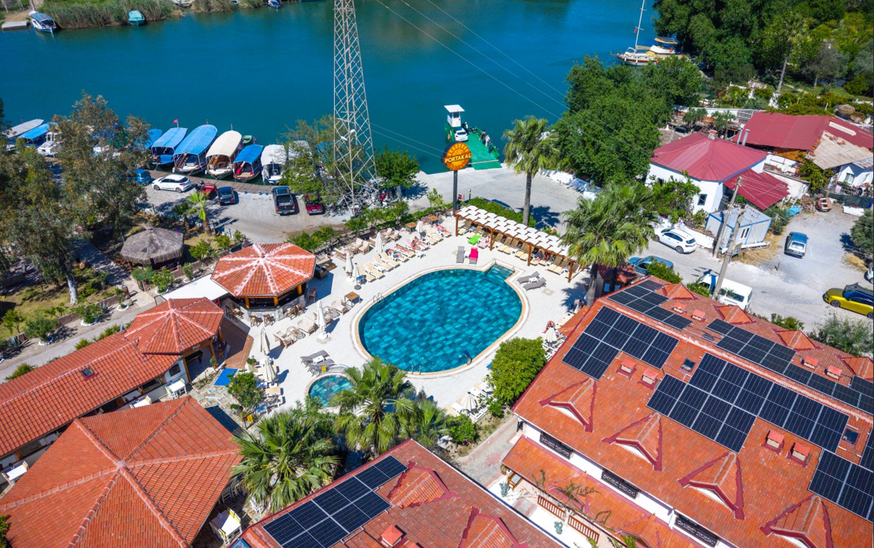 Fly & Go Portakal Hotel