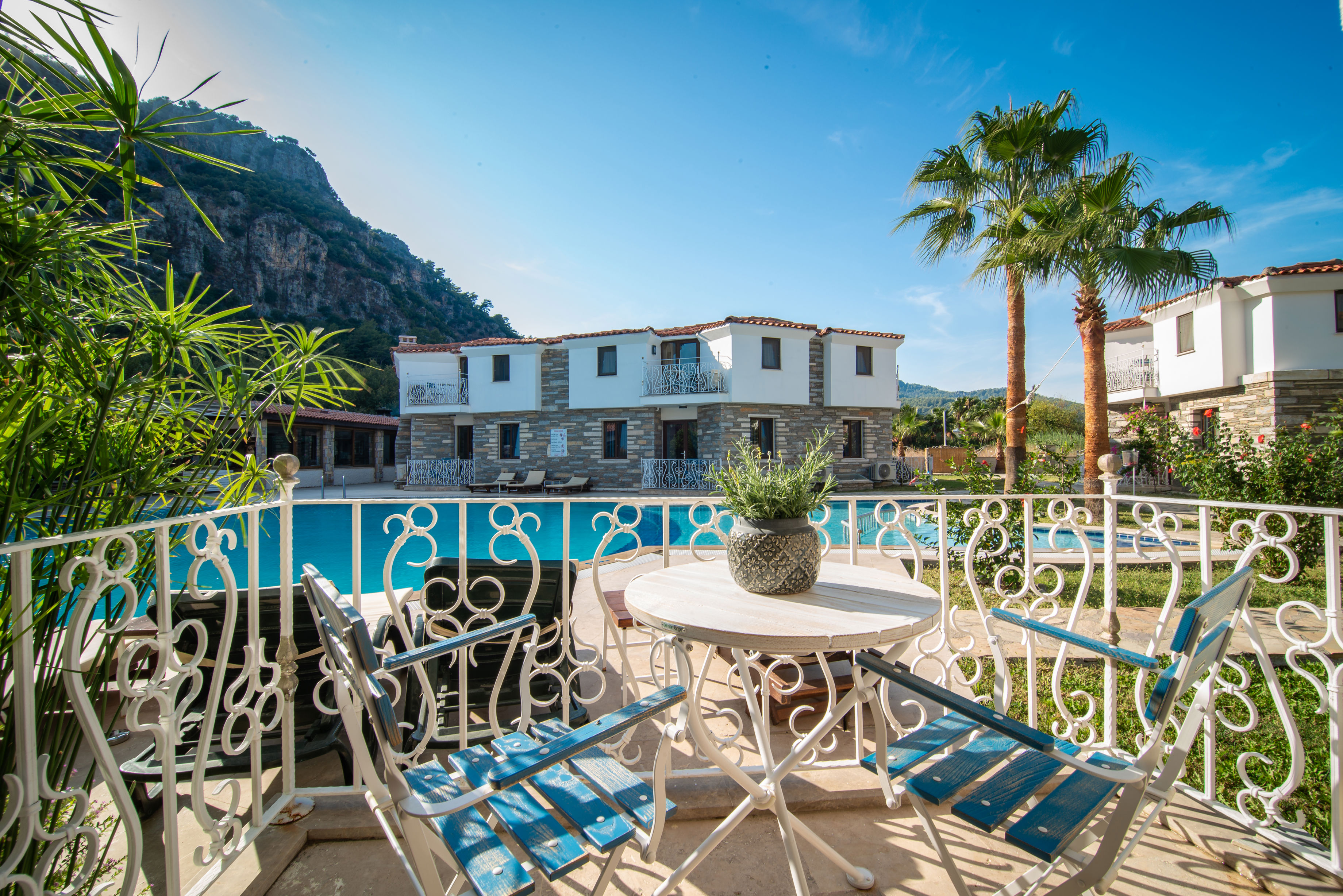 Fly & Go Turay Hotel