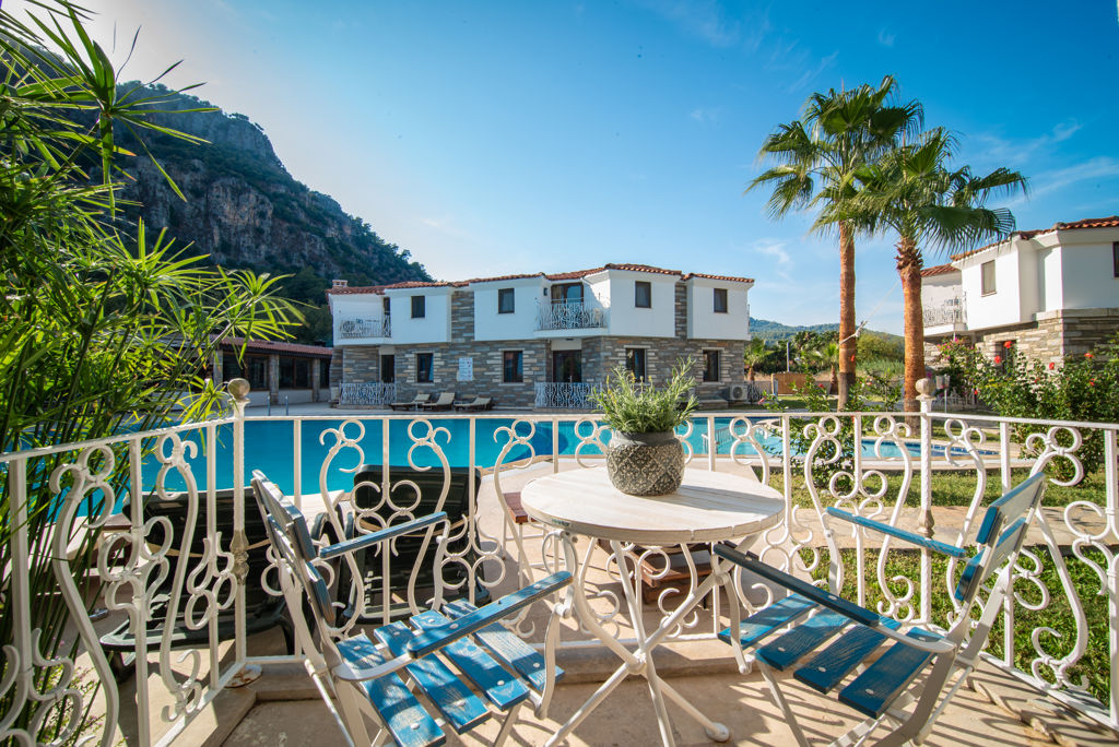 Fly & Go Turay Hotel