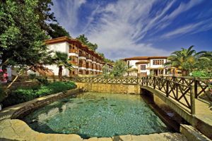 Fly & Go Yucelen Hotel Akyaka