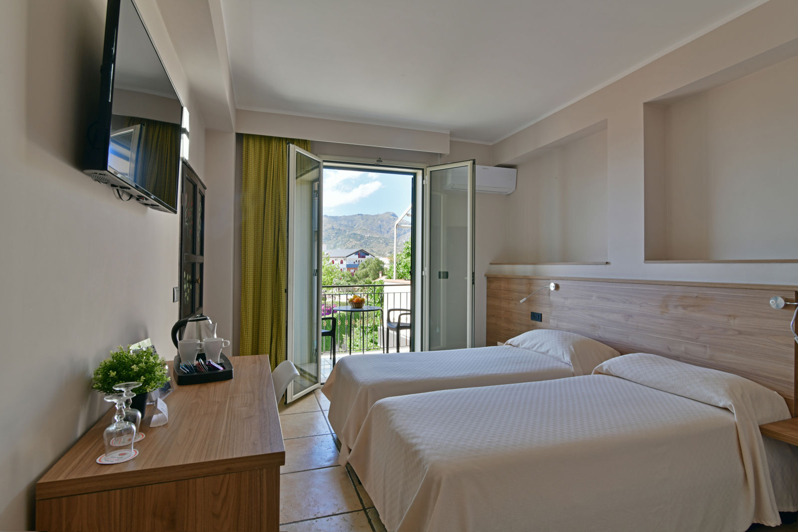 Fly & Go Villa Linda
