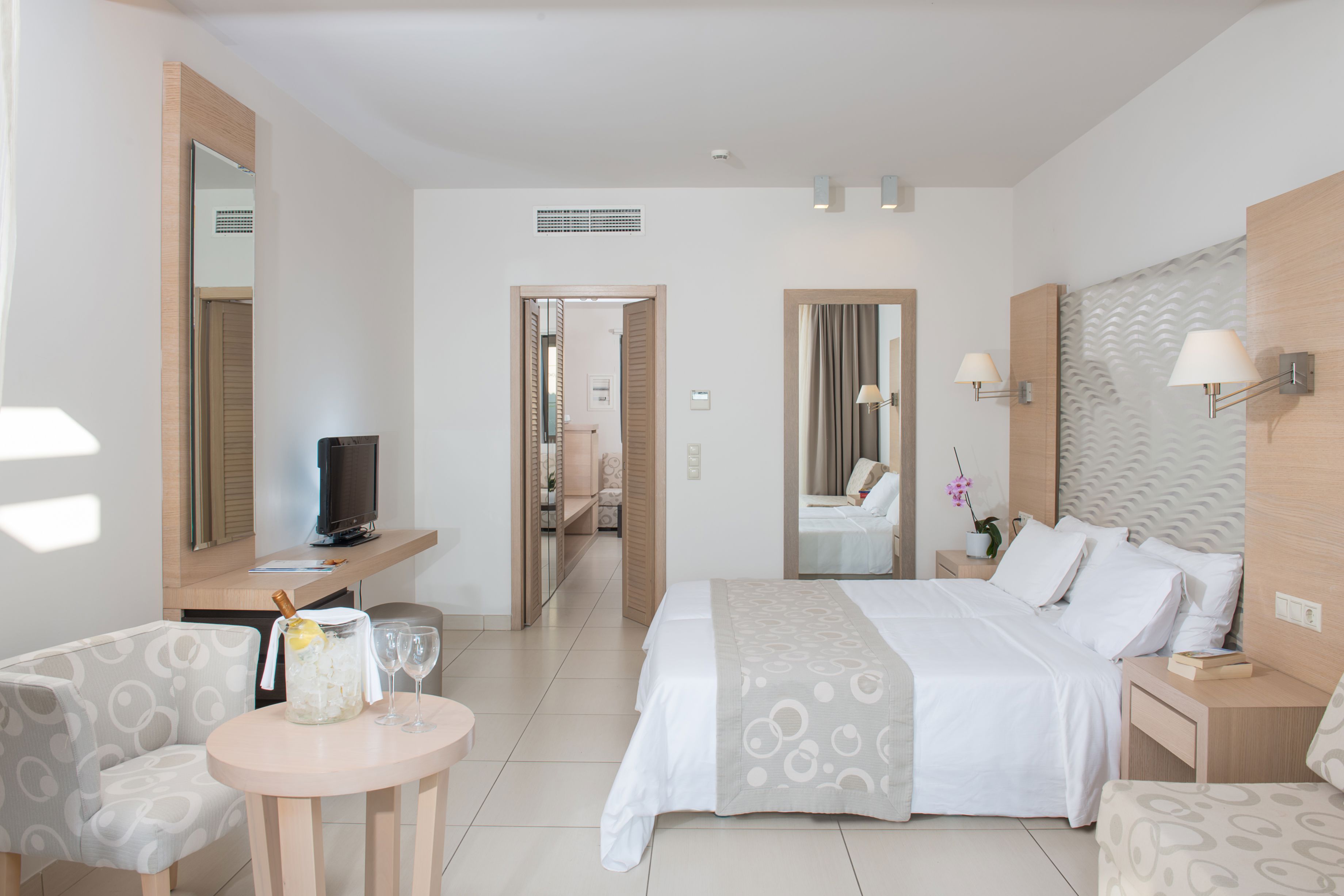 Fly & Go Astir Odysseus Resort