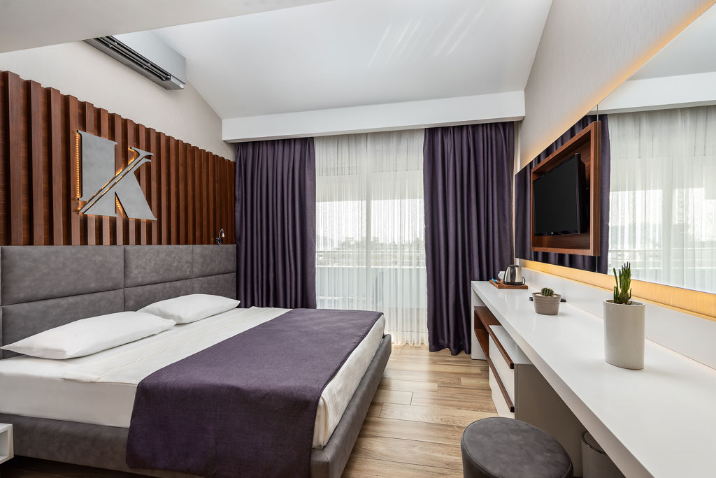 Blue Cruise & Kaila Beach Hotel