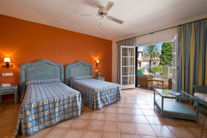 Fly & Go Bluebay Banus