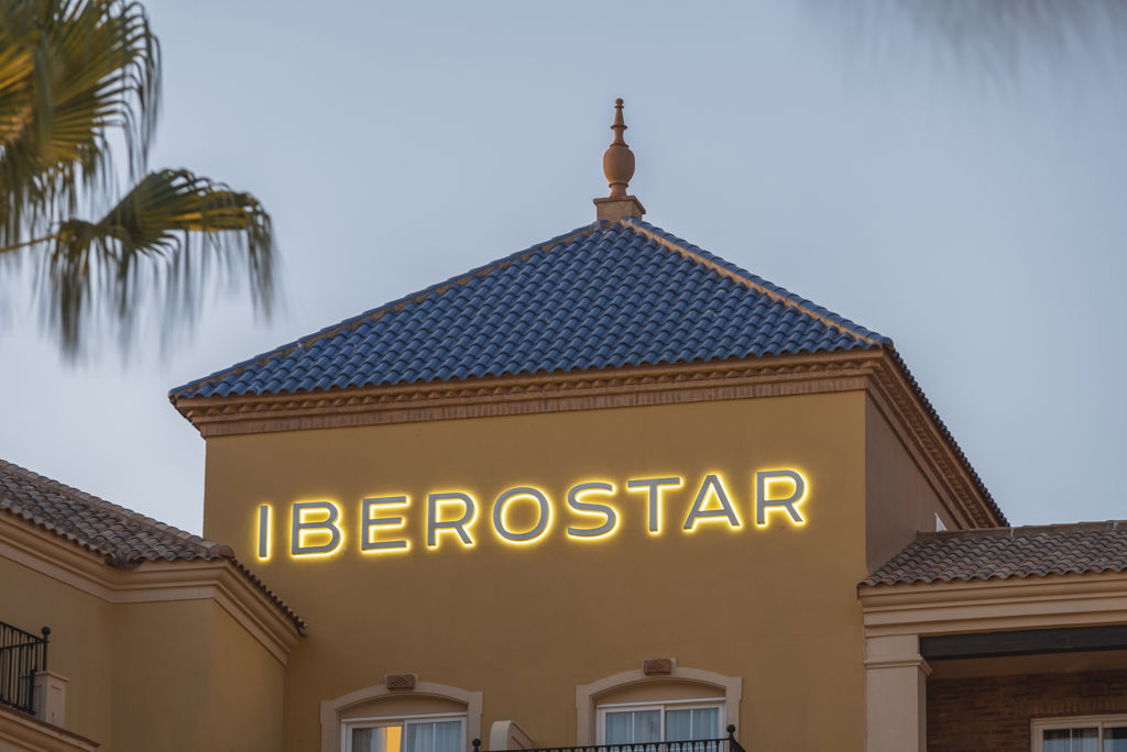 Fly & Go Iberostar Waves Malaga Playa